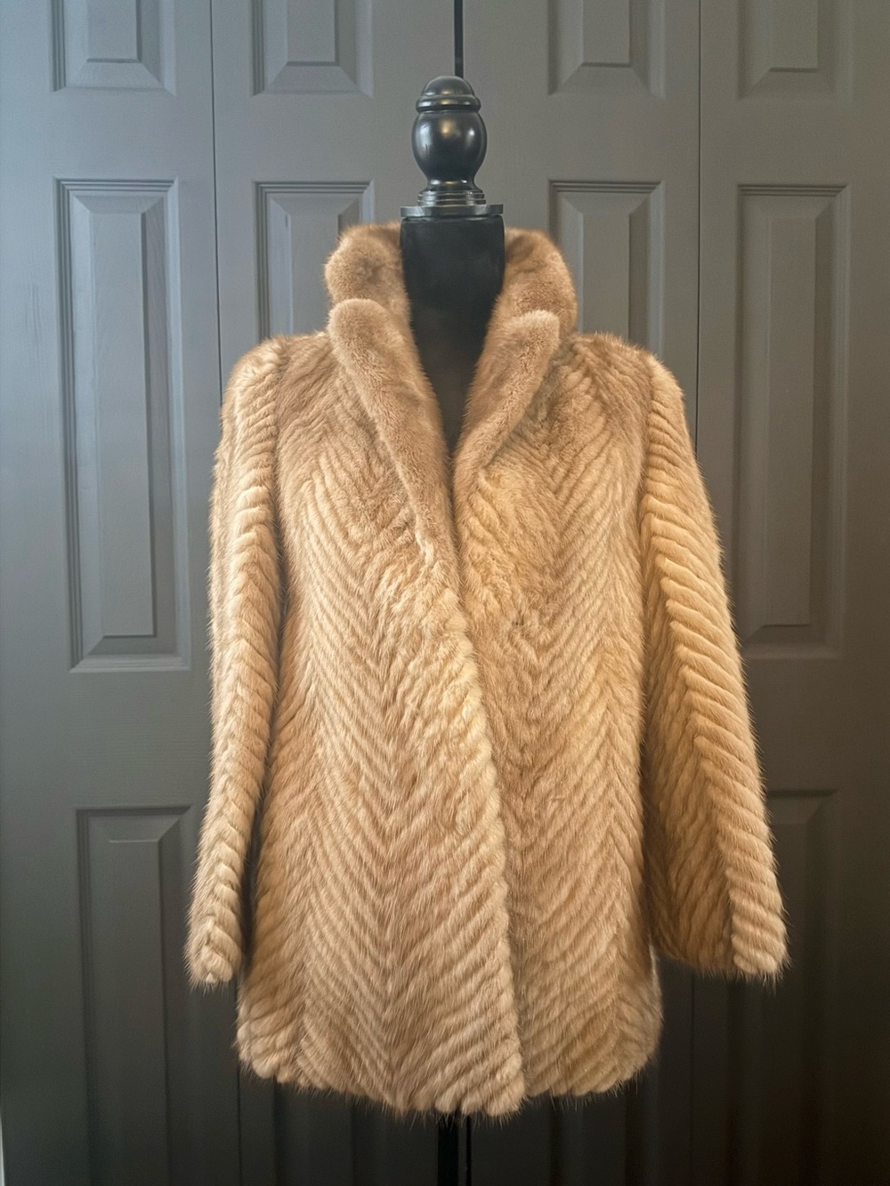 Safuron REAL MINK Chevron Fur Coat